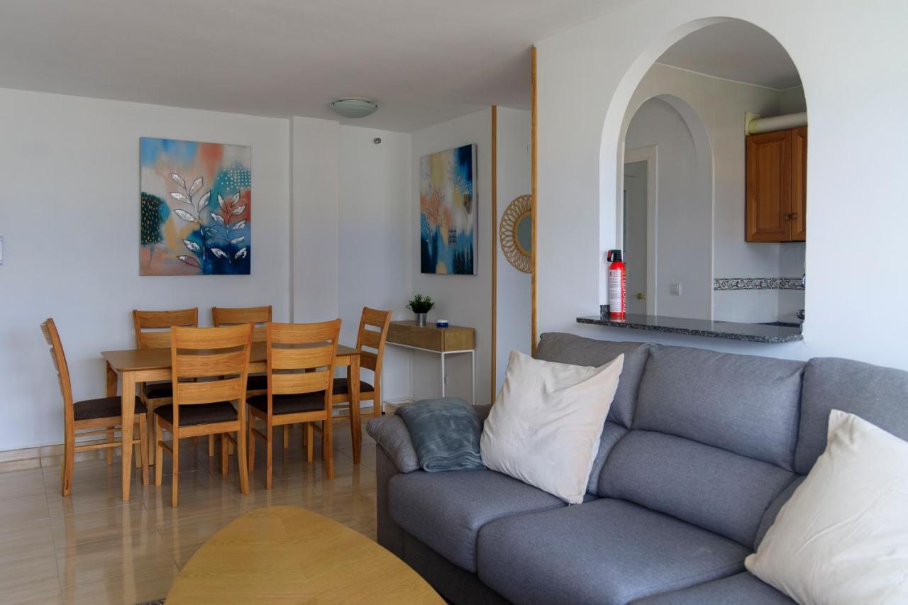 First Line Sea Views With Pool And Free Parking Apartamento *