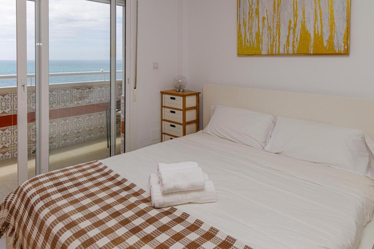 First Line Sea Views With Pool And Free Parking Apartamento *