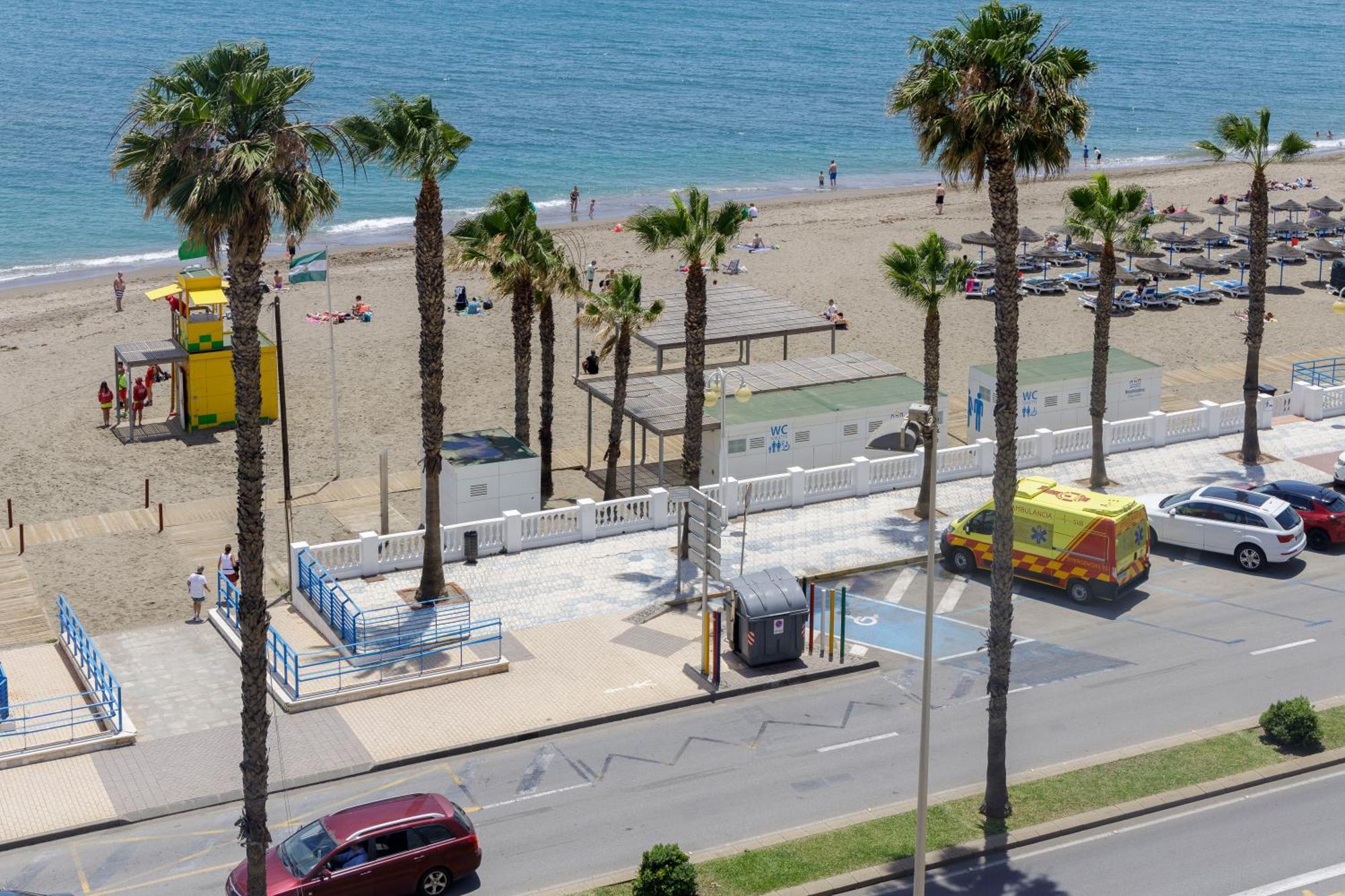 First Line Sea Views With Pool And Free Parking Apartamento Benalmádena