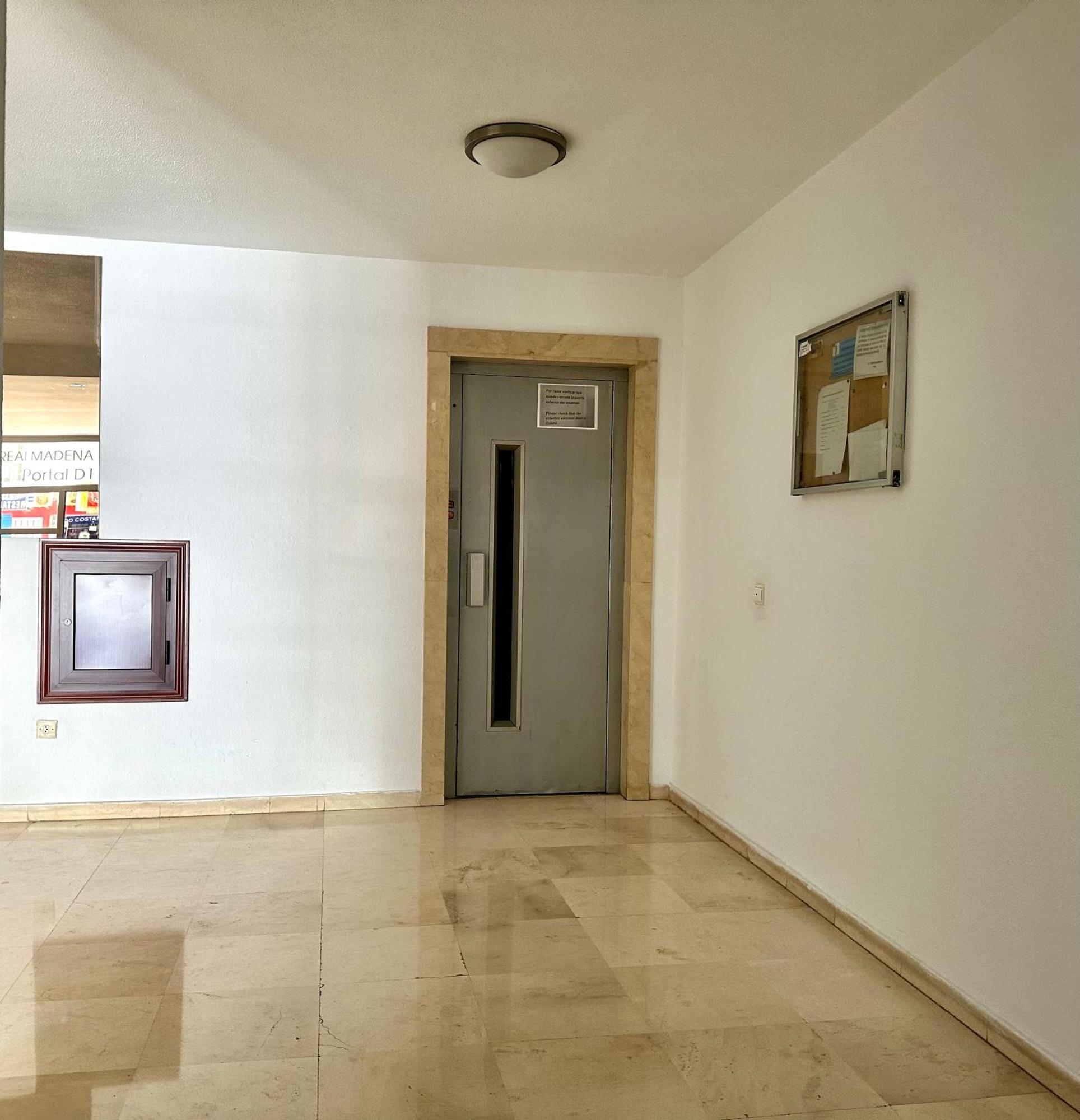 Apartamento First Line Sea Views With Pool And Free Parking *